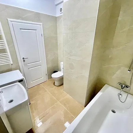 Central Adress Cd23 Bucarest Esterno foto
